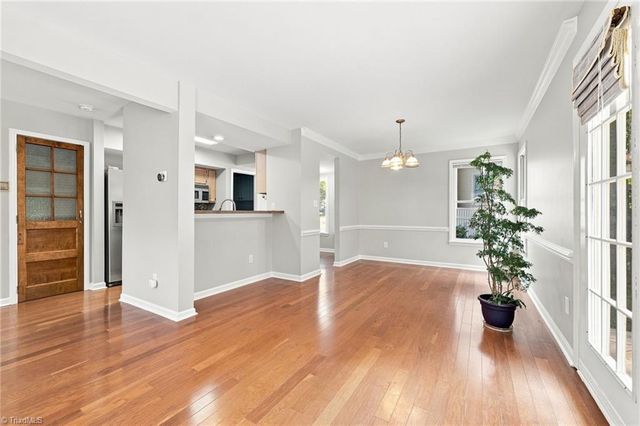 5 Thames Court, Greensboro, NC 27455