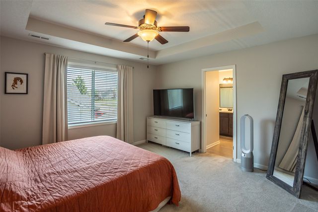 212 Rellim Drive, Norwalk, IA 50211