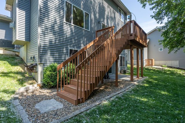 212 Rellim Drive, Norwalk, IA 50211