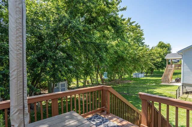 212 Rellim Drive, Norwalk, IA 50211