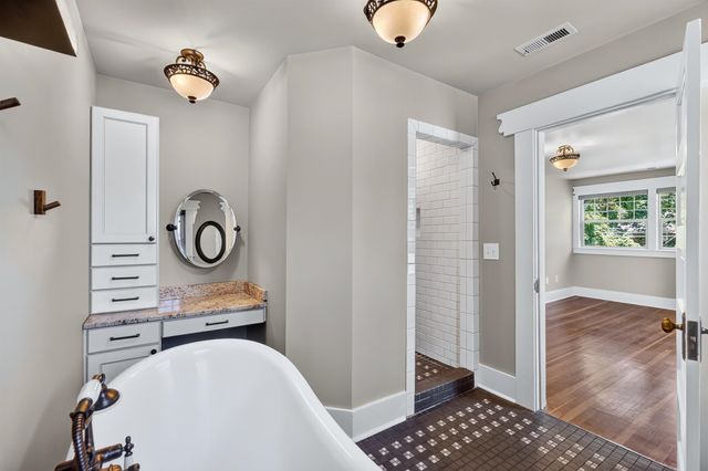 420 W 14th Ave, Spokane, WA 99204