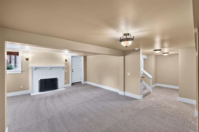 420 W 14th Ave, Spokane, WA 99204
