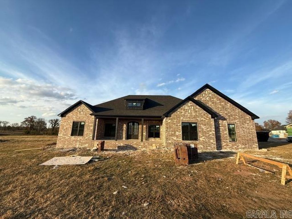 10 Republican Meadow Lane, Greenbrier, AR 72058