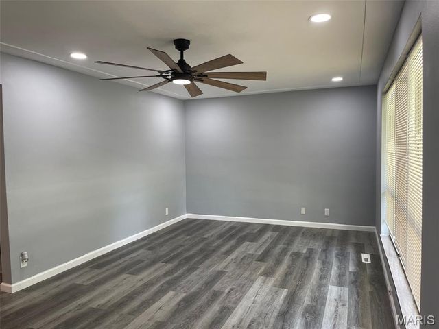 60 DALE ALLEN DR, Belleville, IL 62226