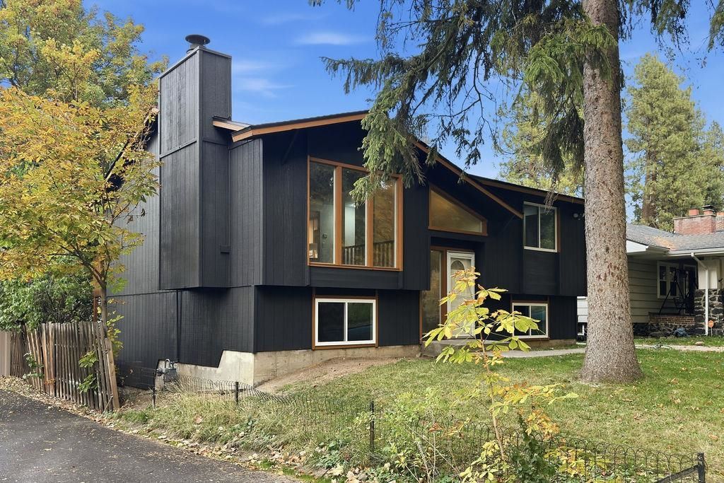 322 W 20TH Ave, Spokane, WA 99203 photo 3