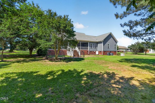 137 Bayberry Lane, Smithfield, NC 27577