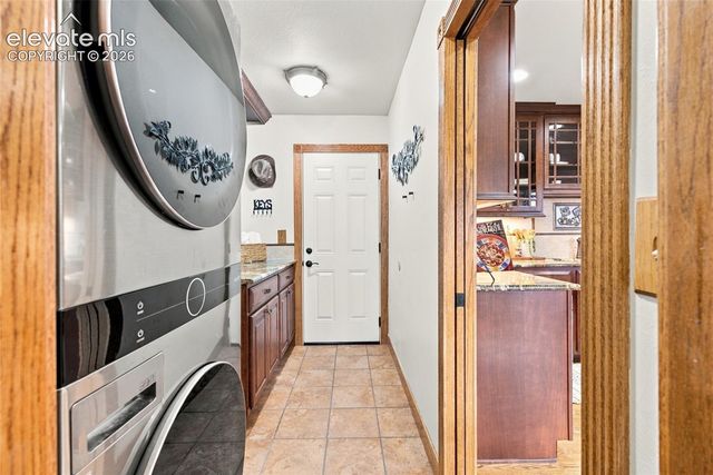 8 Raven Hills Court, Colorado Springs, CO 80919