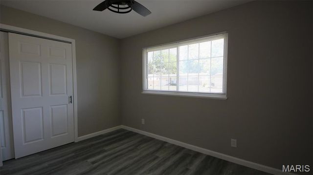 10215 Monarch Drive, St Louis, MO 63136