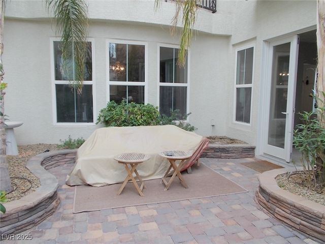 10009 Amber Field Street, Las Vegas, NV 89178