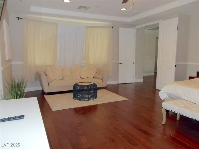 10009 Amber Field Street, Las Vegas, NV 89178