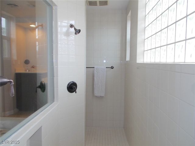 10009 Amber Field Street, Las Vegas, NV 89178