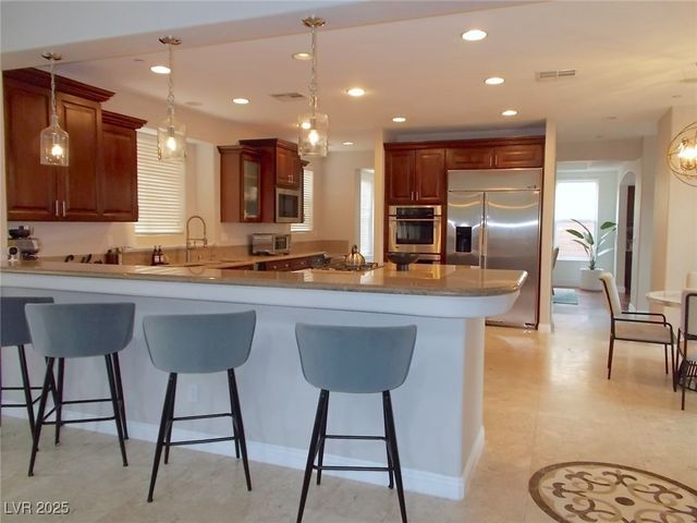 10009 Amber Field Street, Las Vegas, NV 89178