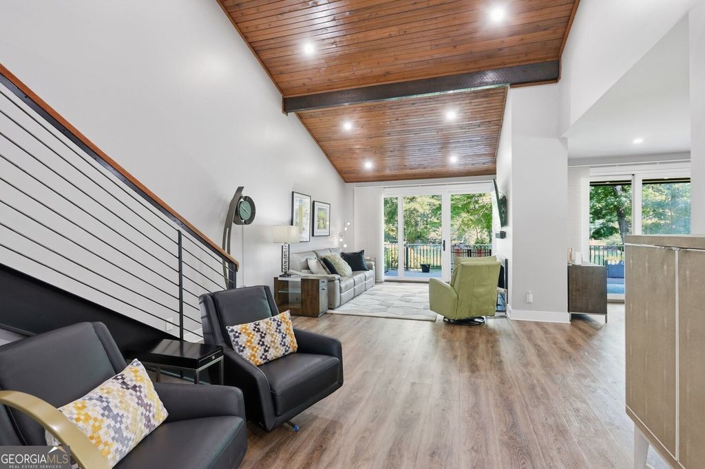 3998 Columns Drive, Marietta, GA 30067 — photo 4