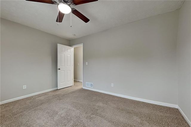 3253 Glynn Mill Drive, Snellville, GA 30039