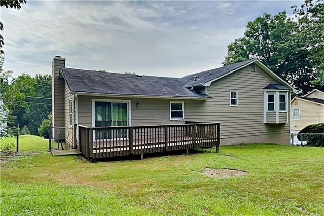3253 Glynn Mill Drive, Snellville, GA 30039