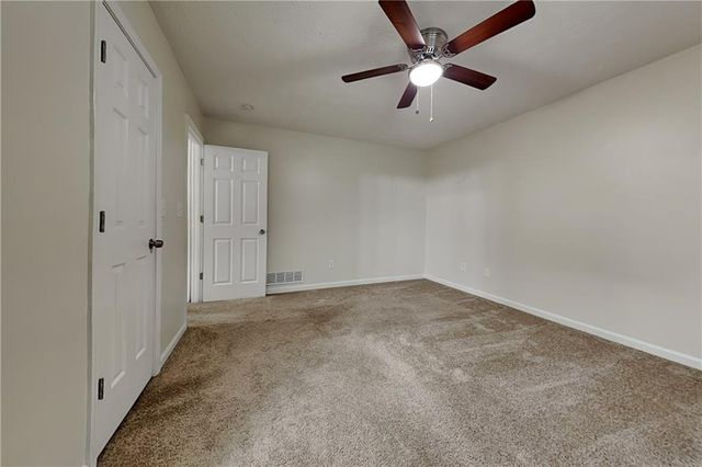 3253 Glynn Mill Drive, Snellville, GA 30039