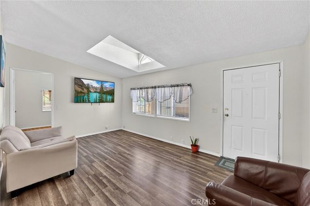 11101 Imperial 124, Norwalk, CA 90650