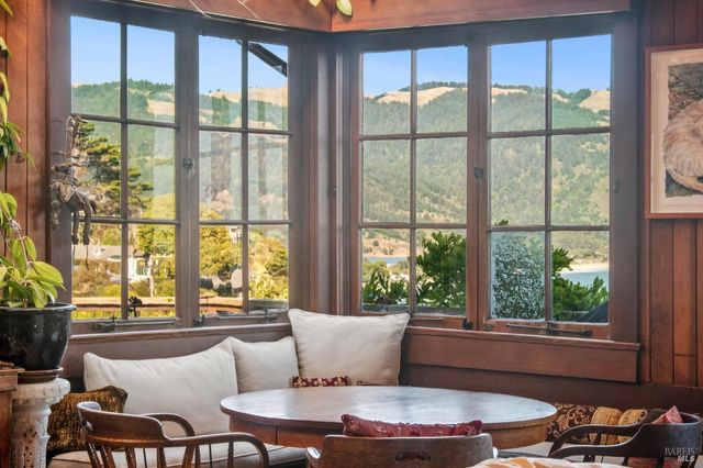 41 Ocean Ave, Bolinas, CA 94924