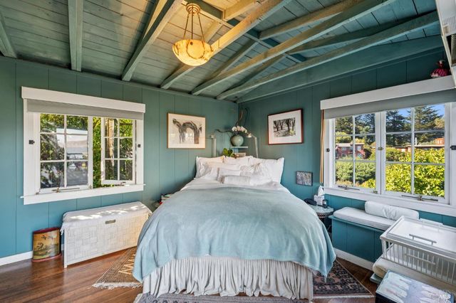 41 Ocean Ave, Bolinas, CA 94924