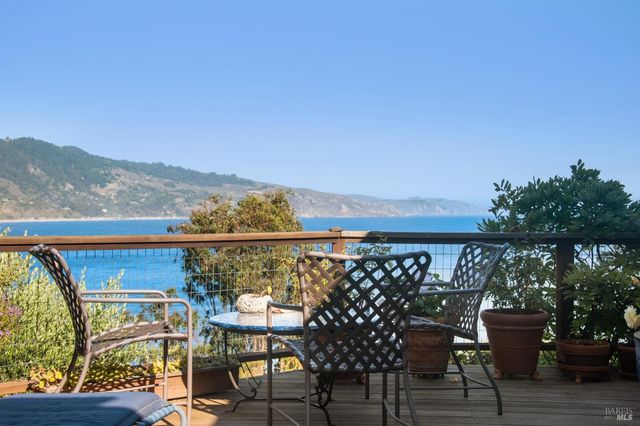 41 Ocean Ave, Bolinas, CA 94924