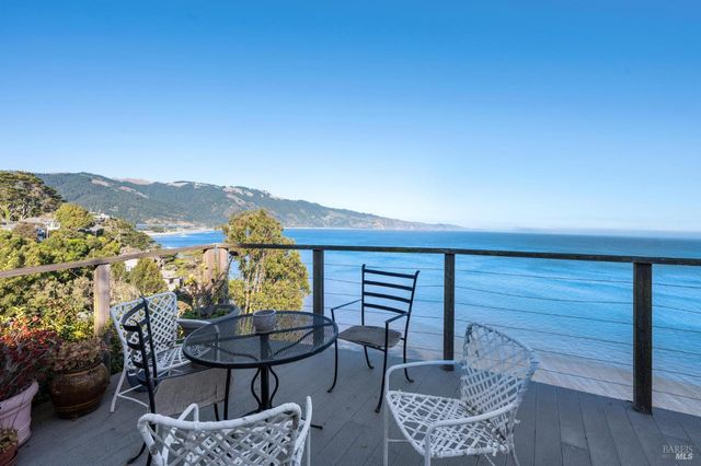 41 Ocean Ave, Bolinas, CA 94924