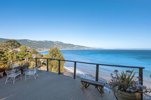 41 Ocean Ave, Bolinas, CA 94924