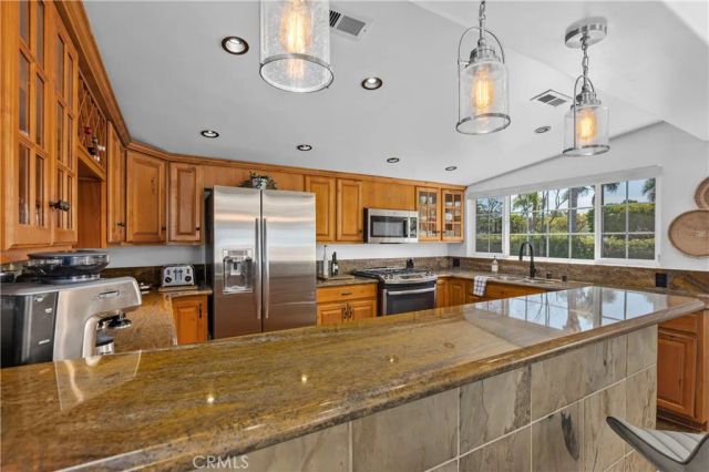 142 Liberty, Newport Beach, CA 92660