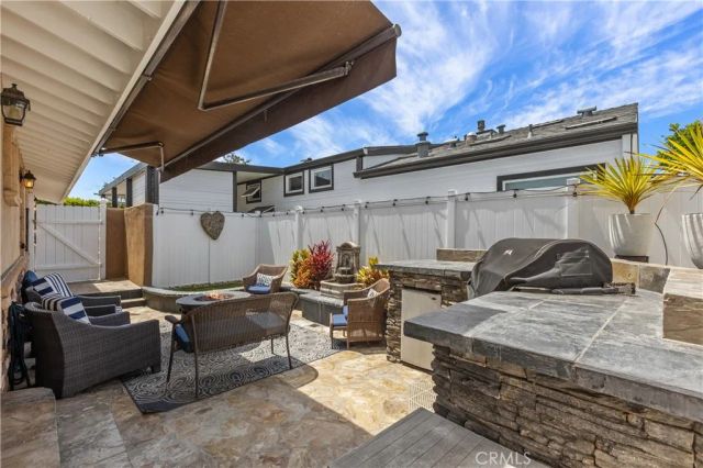 142 Liberty, Newport Beach, CA 92660