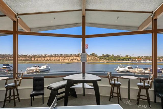 142 Liberty, Newport Beach, CA 92660