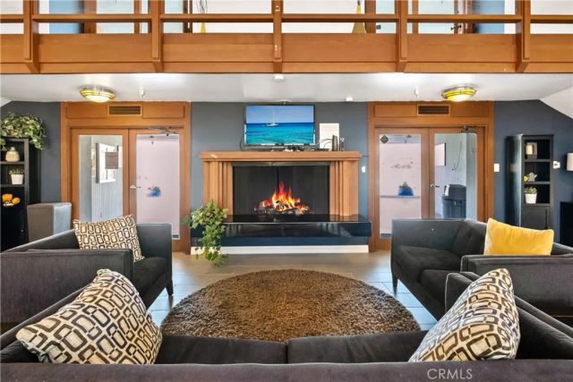 142 Liberty, Newport Beach, CA 92660