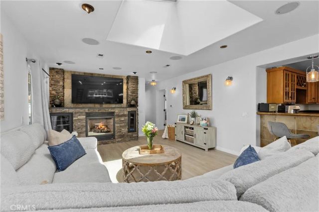 142 Liberty, Newport Beach, CA 92660