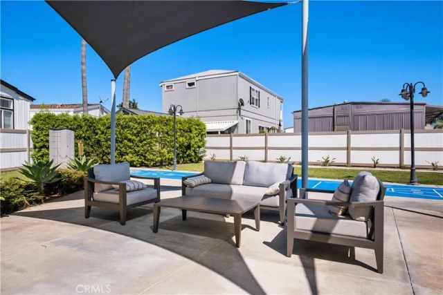 142 Liberty, Newport Beach, CA 92660