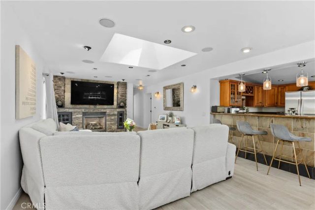 142 Liberty, Newport Beach, CA 92660