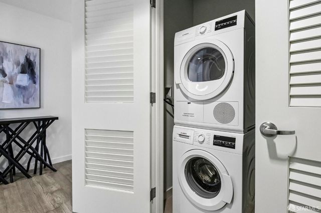 10 Innes Court 406, San Francisco, CA 94124