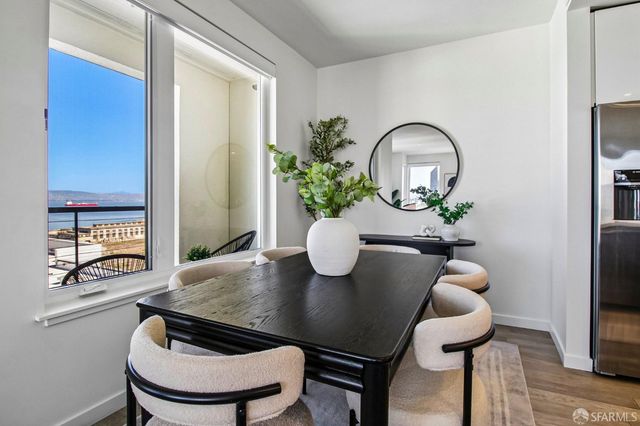 10 Innes Court 406, San Francisco, CA 94124