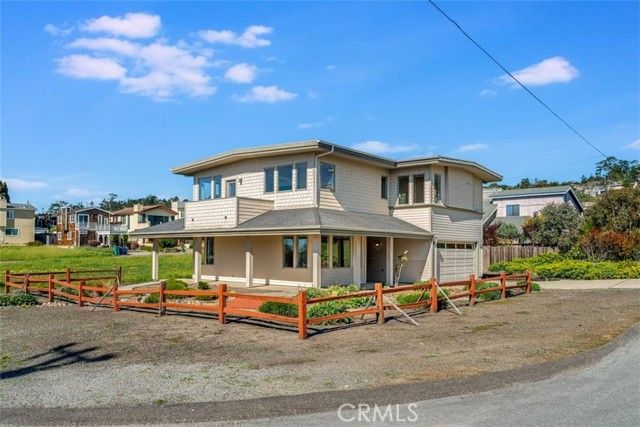 305 Ivar Street, Cambria, CA 93428