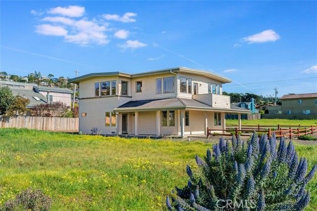 305 Ivar Street, Cambria, CA 93428