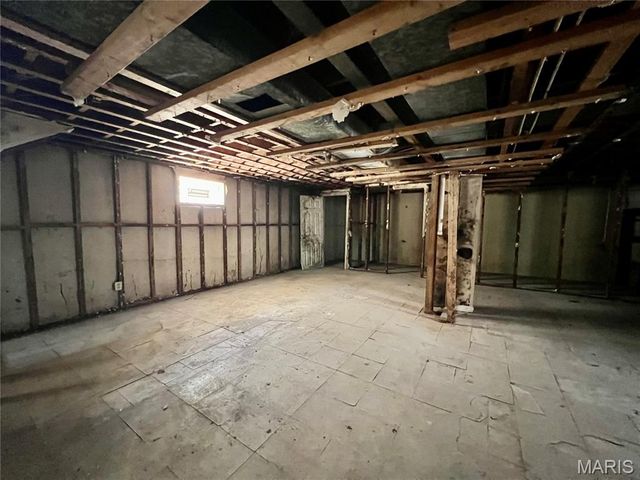 4418 Dryden Avenue, St Louis, MO 63115