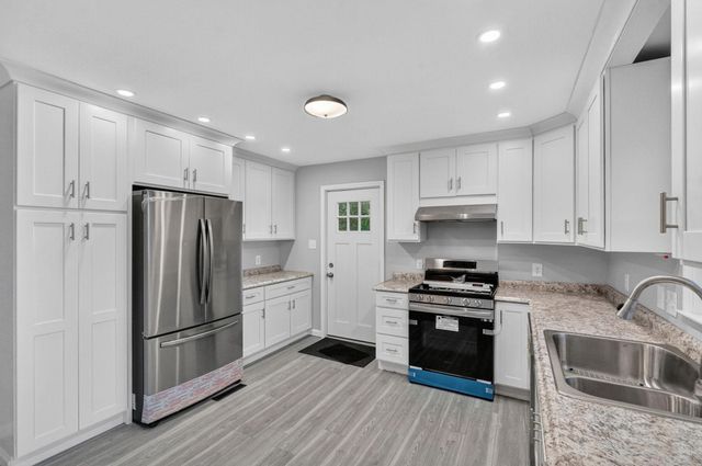 308 HAMILTON AVE, Pennsville, NJ 08070
