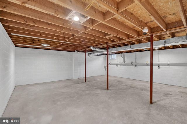 308 HAMILTON AVE, Pennsville, NJ 08070