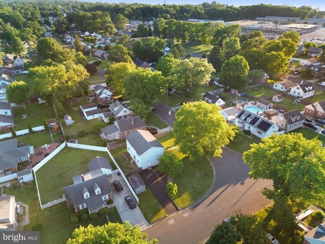 308 HAMILTON AVE, Pennsville, NJ 08070
