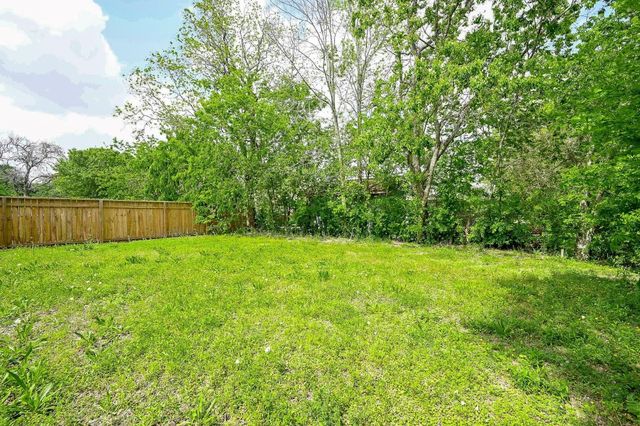 5007 Briscoe Street A, Houston, TX 77033