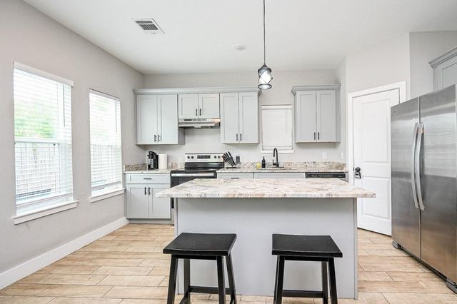 5007 Briscoe Street A, Houston, TX 77033