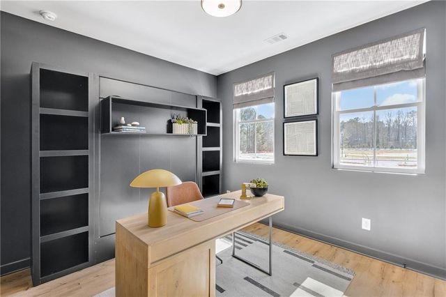 212 Village Overlook J4, Canton, GA 30114