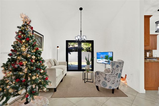 12221 SW 93rd St, Miami, FL 33186