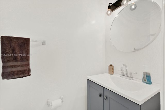 12221 SW 93rd St, Miami, FL 33186