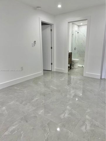 12221 SW 93rd St, Miami, FL 33186