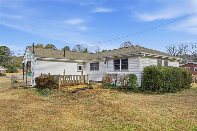 1655 Lucelle Avenue, Stone Mountain, GA 30087