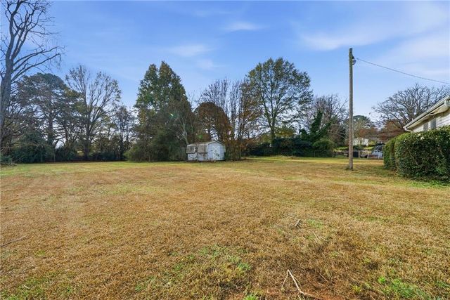 1655 Lucelle Avenue, Stone Mountain, GA 30087