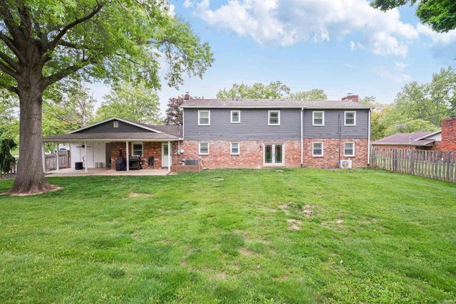 2201 Eastbrook Drive, Kokomo, IN 46902